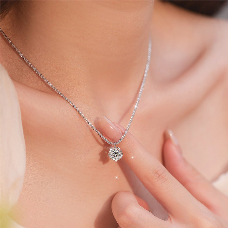 925 Silver Sparkling Diamond Necklace Women's Light Luxury High-end Temperament Gentle Fashion All-match Niche Collarbone Chain