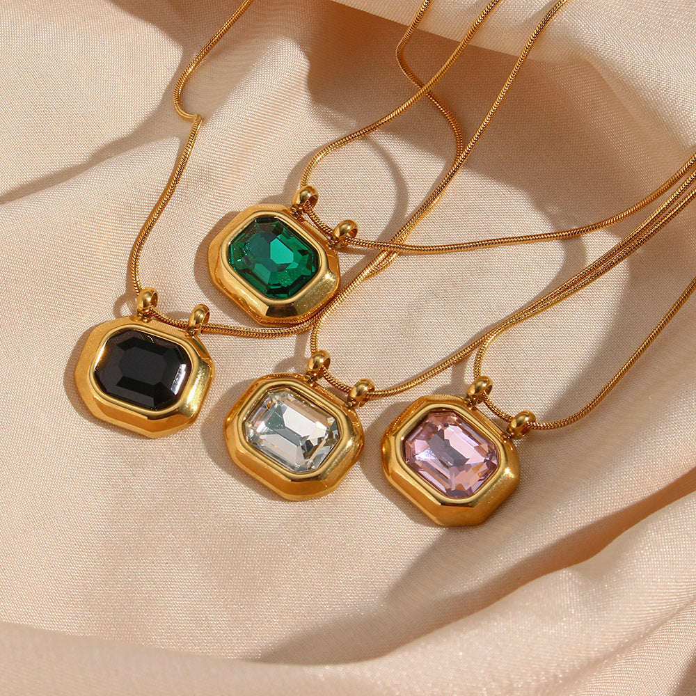 European And American Fashion Elegant Vintage Pendant Jewelry Women's Stainless Steel Plated 18K Gold Simple Zircon Lock Pendant Necklace