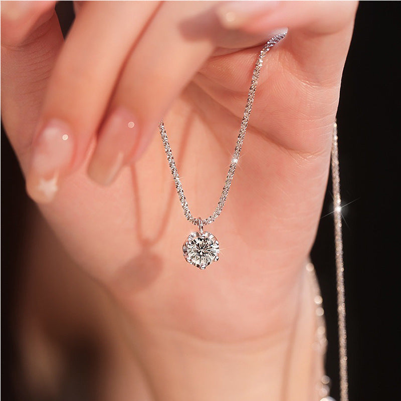 925 Silver Sparkling Diamond Necklace Women's Light Luxury High-end Temperament Gentle Fashion All-match Niche Collarbone Chain
