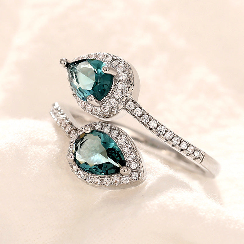 Classic Drop Opening Adjustable Light Luxury Ring